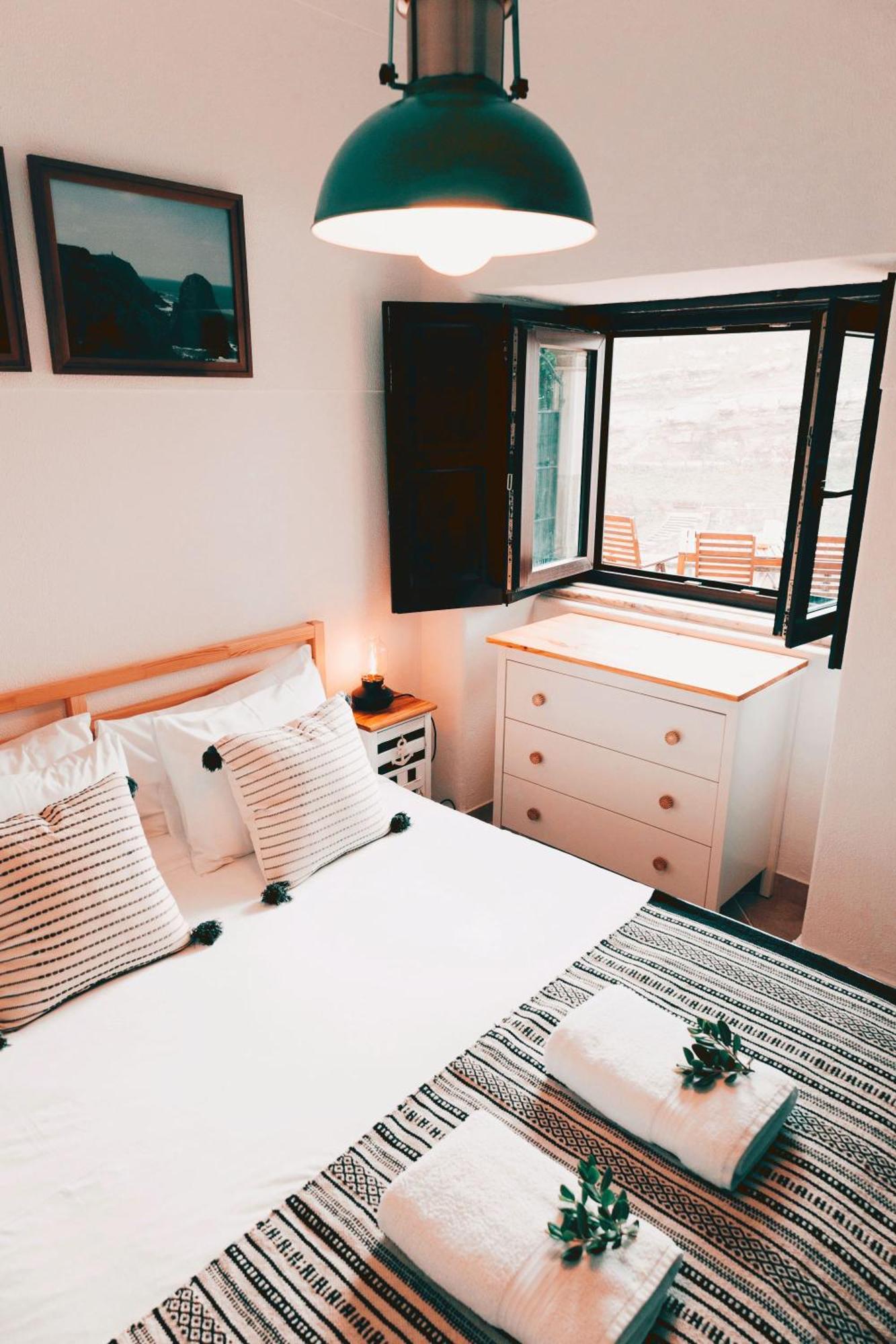 Um Lugar Ao Sol Beach House Azenhas Do Mar Sintra Zewnętrze zdjęcie